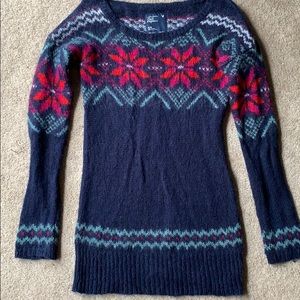 American Eagle holiday sweater